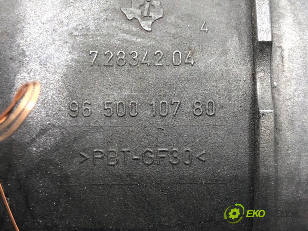 MAZDA 3 liftback 2006 80 kW 1.6 DI Turbo 1560 Váha vzduchu 9650010780 (Váha vzduchu)