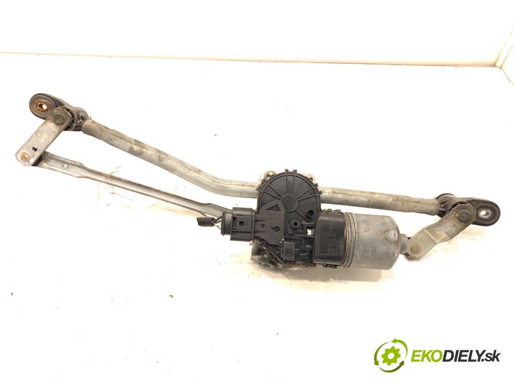 MAZDA 3 liftback 2006 80 kW 1.6 DI Turbo 1560 Mechanizmus stieračov predný 4M51-17508-AA (Motorček stieračov predný)