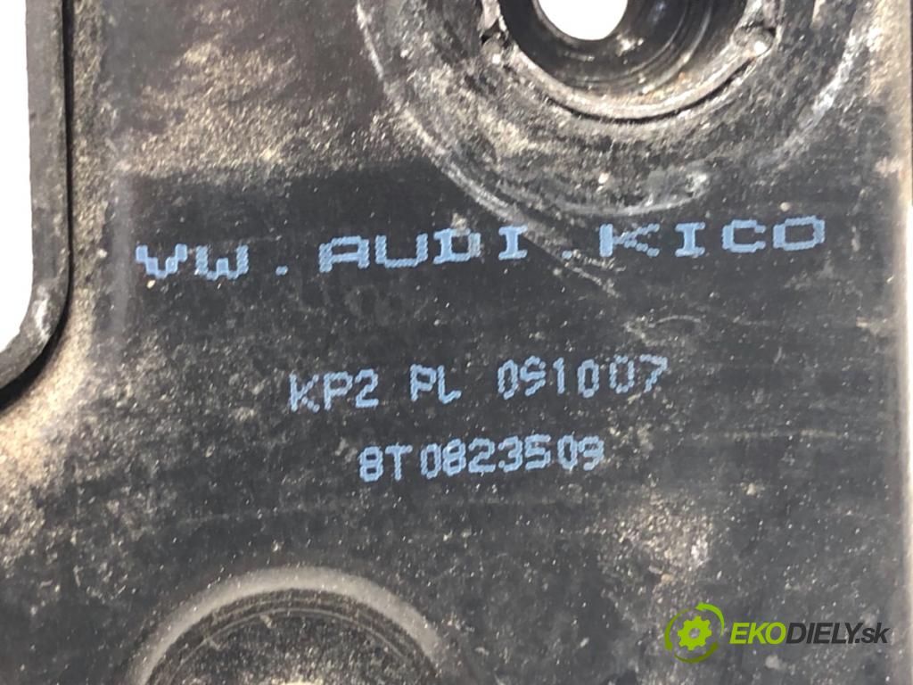 AUDI A4 B8 sedan 2007 105 kW 2.0 TDI 1968 zámok kapoty přední část 8T0823509