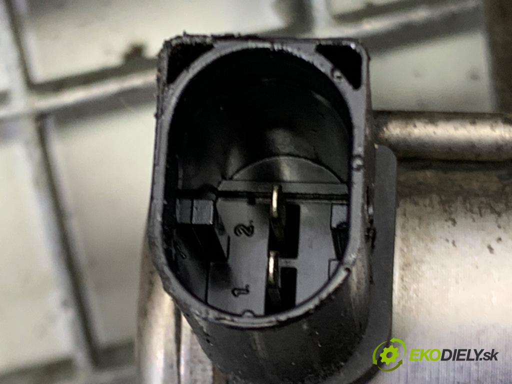 AUDI A4 B8 sedan 2007 105 kW 2.0 TDI 1968 riadenie 8T1422065P (Riadenie)