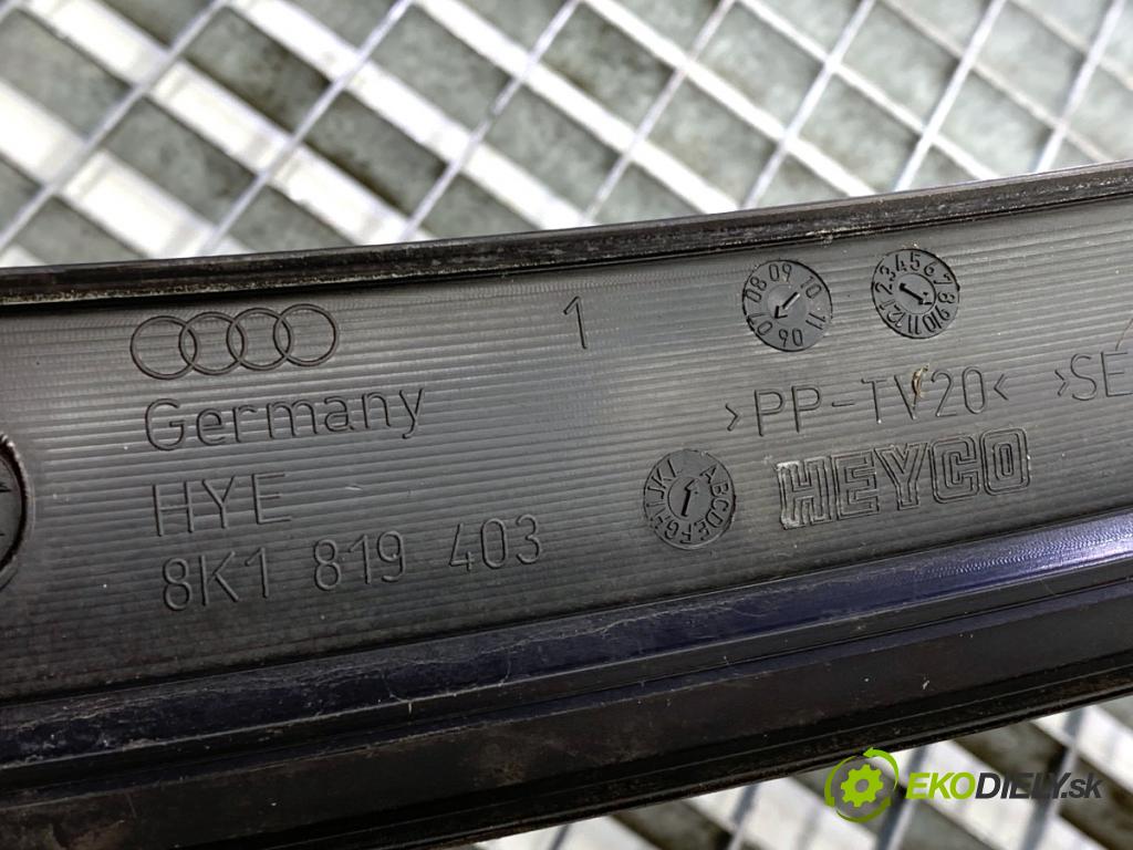 AUDI A4 B8 sedan 2007 105 kW 2.0 TDI 1968 Torpédo, plast pod čelné okno 8K1819403 (Torpédo (plast pod čelným sklom))