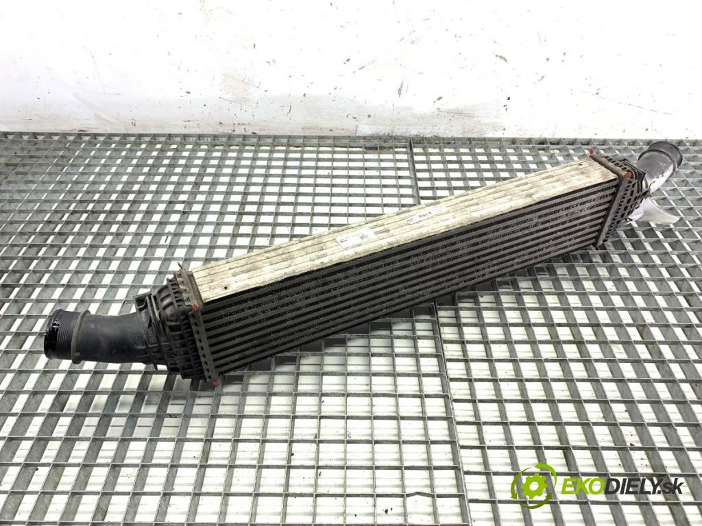 AUDI A4 B8 sedan 2007 105 kW 2.0 TDI 1968 intercooler 8K0145805G (Chladiče nasávaného vzduchu (intercoolery))