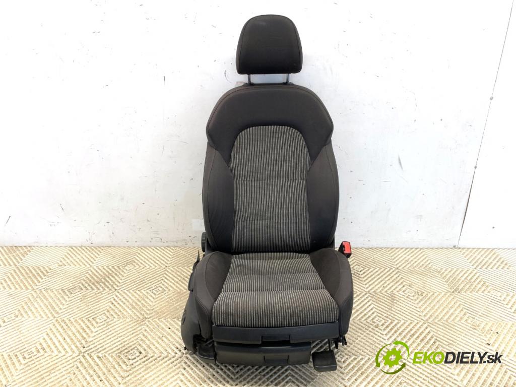 AUDI A4 B8 sedan 2007 105 kW 2.0 TDI 1968 Sedadlo pravy predný 