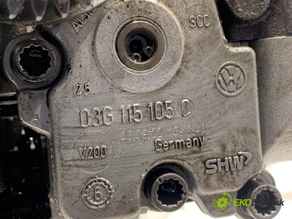 AUDI A4 B8 sedan 2007 105 kW 2.0 TDI 1968 pumpa oleje 03Q103535B (Olejové pumpy)