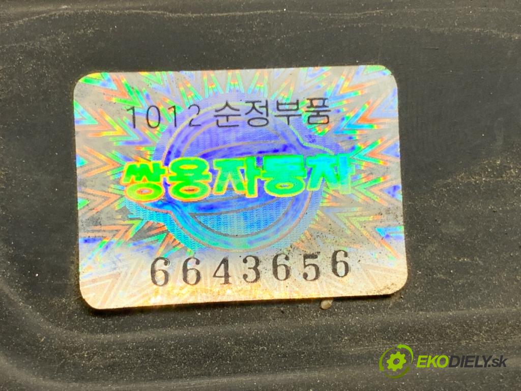 SSANGYONG ACTYON SUV 2007 104 kW 2.0 Xdi 1998 světlomet pravý přední část