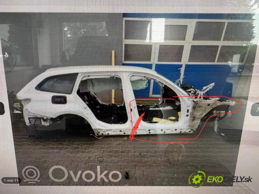 BMW G21 Kombi 2021 190 kW 330 i 1998 KAROSERIA ČTVRŤÁK přední část pravá 