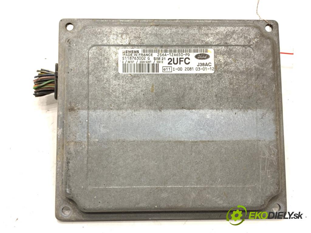 FORD FIESTA MK6 liftback 2006 44 kW 1.3 1299 riadiaca jednotka Motor 2S6A-12A650-PD (Riadiaca jednotka)