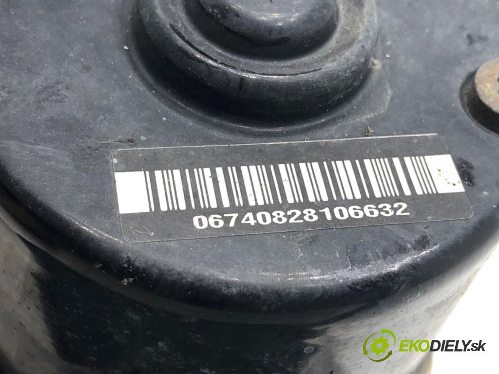 FORD FIESTA MK6 liftback 2006 44 kW 1.3 1299 Pumpa ABS 2S61-2M110-CE (Pumpa ABS)