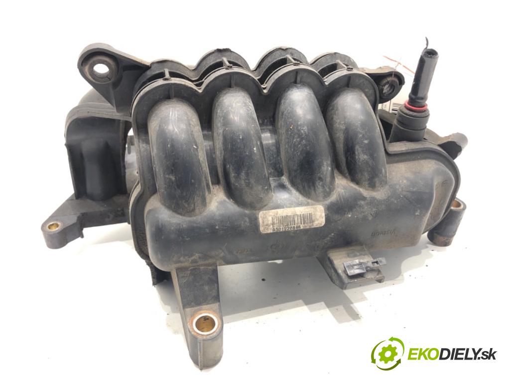 FORD FIESTA MK6 liftback 2006 44 kW 1.3 1299 Potrubie sacie, sanie VP2S6U-9424-CB (Sacie potrubie)