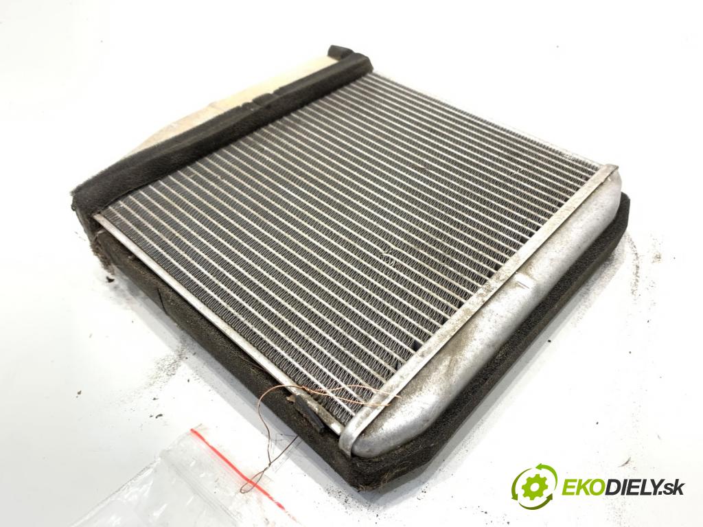 PEUGEOT BIPPER Nadwozie pełne/minivan 2008 50 kW 1.4 HDi 1398 topné těleso radiátor topení  (Radiátory topení)