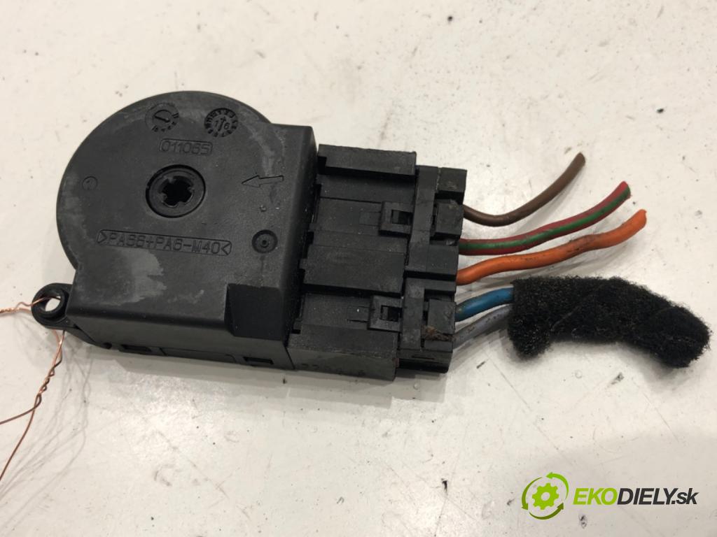 PEUGEOT BIPPER Nadwozie pełne/minivan 2008 50 kW 1.4 HDi 1398 Kocka, vložka spínacej skrinky 00519291090 (Spínacia skrinka)