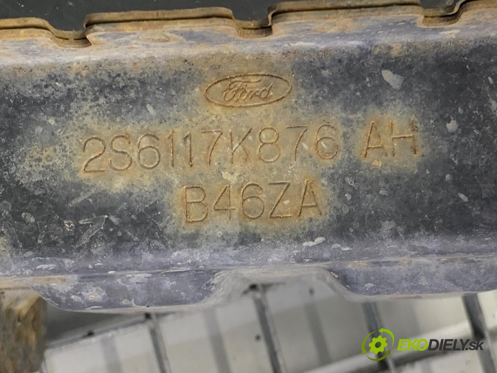 FORD FIESTA MK6 liftback 2003 51 kW 1.3 1299 výztuha nárazníka přední část 2S6117K876 (Výztuhy přední)