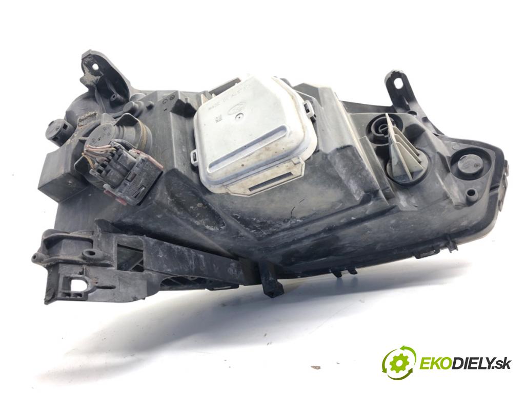 OPEL CORSA C liftback 2005 44 kW 1.0 (F08, F68) 998 Svetlomet ľavy predný 13100535