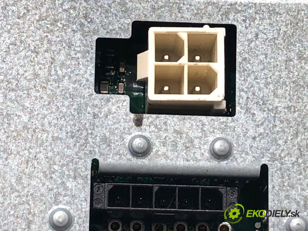 OPEL ASTRA J liftback 2011 132 kW 1.6 (08) 1598 Menič XENON 130732935000 (Riadiaca jednotka xenónu)