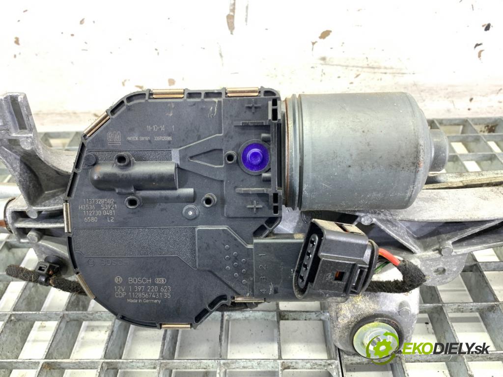 OPEL ASTRA J liftback 2011 132 kW 1.6 (08) 1598 Mechanizmus stieračov predný 13262434 (Motorček stieračov predný)