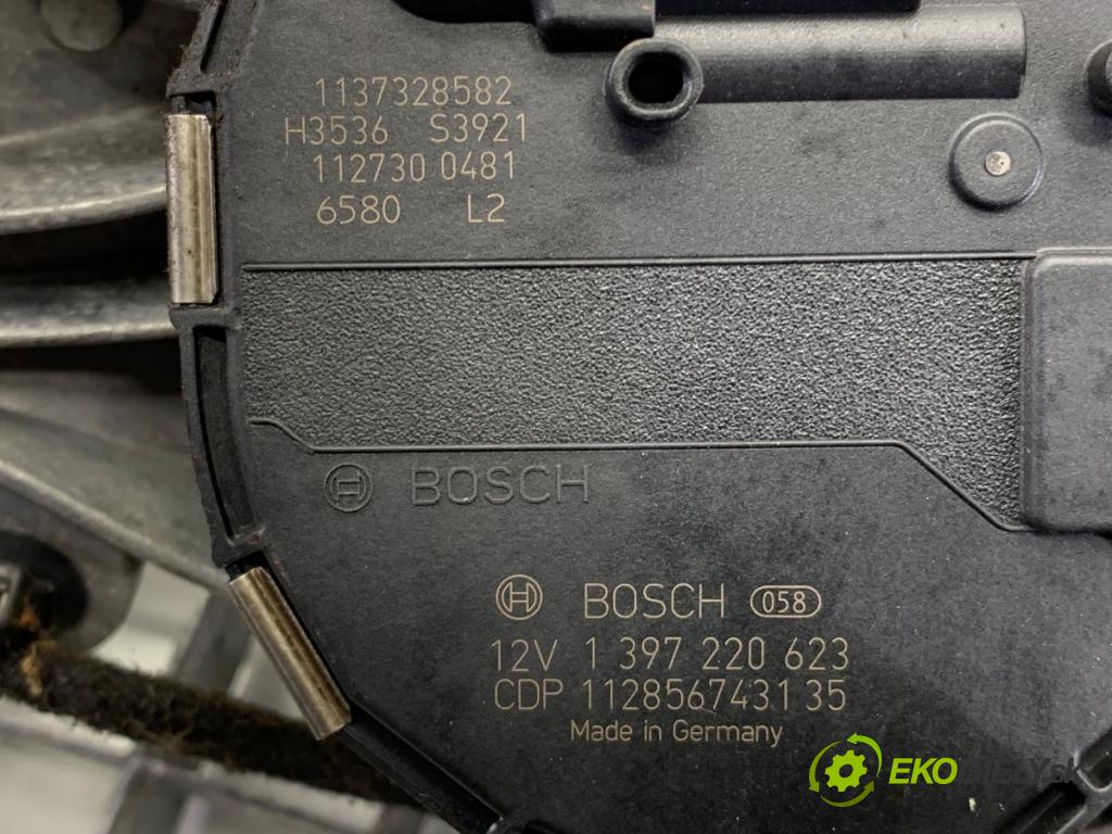 OPEL ASTRA J liftback 2011 132 kW 1.6 (08) 1598 Mechanizmus stieračov predný 13262434 (Motorček stieračov predný)