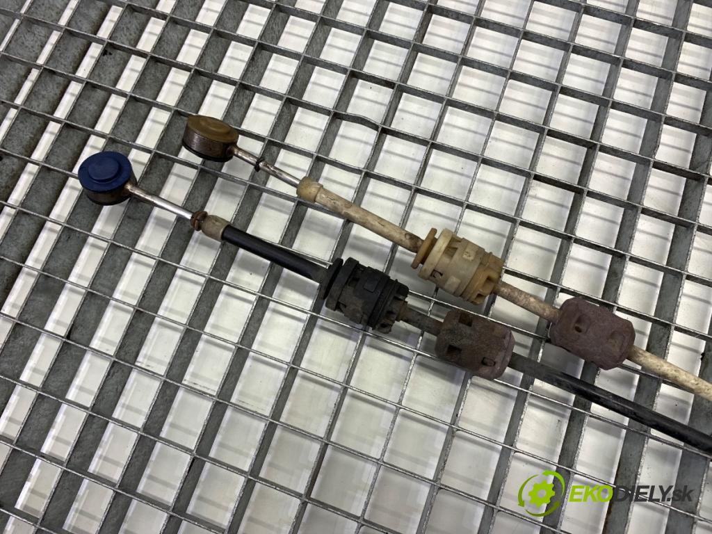 OPEL ASTRA J liftback 2011 132 kW 1.6 (08) 1598 Kulisa  (Rýchlostná páka (kulisa))