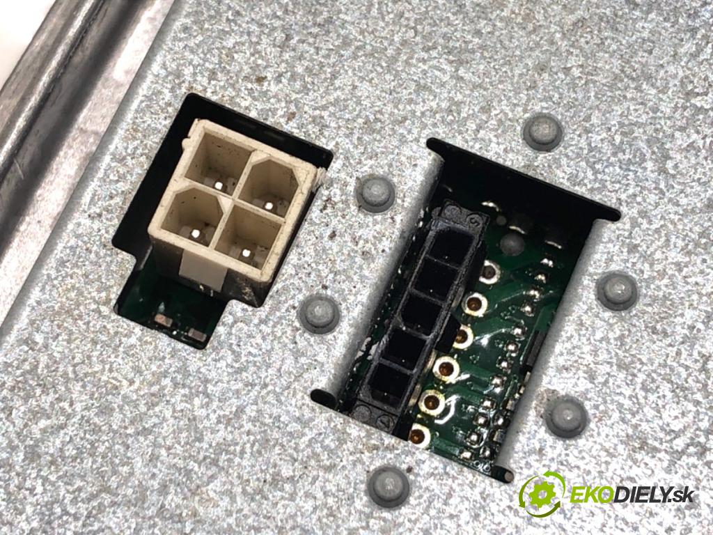 OPEL ASTRA J liftback 2011 132 kW 1.6 (08) 1598 Menič XENON 130732935000 (Riadiaca jednotka xenónu)