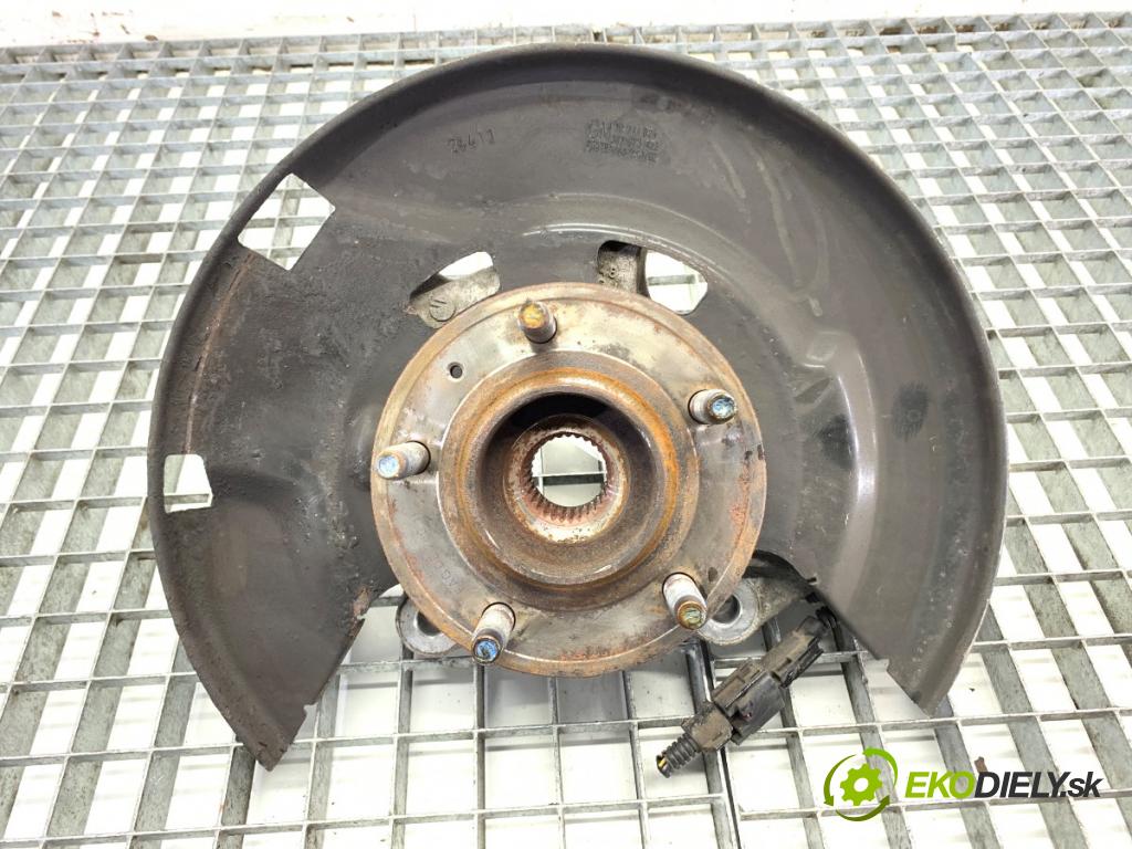 OPEL ASTRA J liftback 2011 132 kW 1.6 (08) 1598 náboj pravy predný 