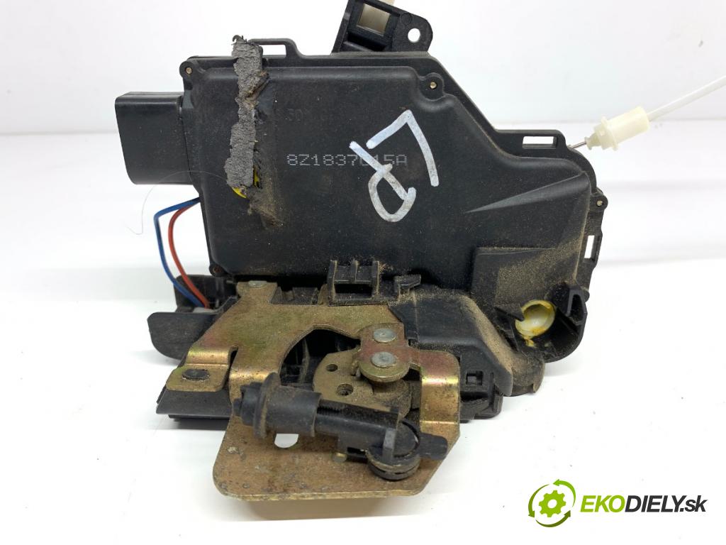 AUDI A2 liftback 2000 55 kW 1.4 1390 zámok dveře levý přední část 8Z1837015A