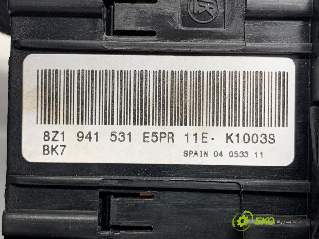 AUDI A2 liftback 2000 55 kW 1.4 1390 Spínač svetiel 8Z1941531
