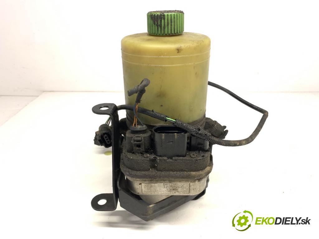 AUDI A2 liftback 2000 55 kW 1.4 1390 Pumpa servočerpadlo  (Servočerpadlo, pumpa riadenia)