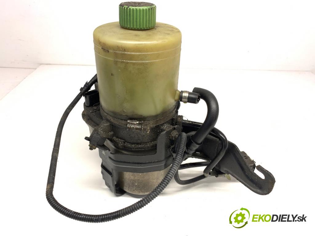 AUDI A2 liftback 2000 55 kW 1.4 1390 Pumpa servočerpadlo  (Servočerpadlo, pumpa riadenia)