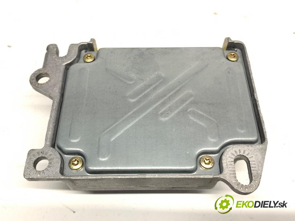 AUDI A2 liftback 2000 55 kW 1.4 1390 senzor airbag 8Z0959655D 0285001385 (Snímače)