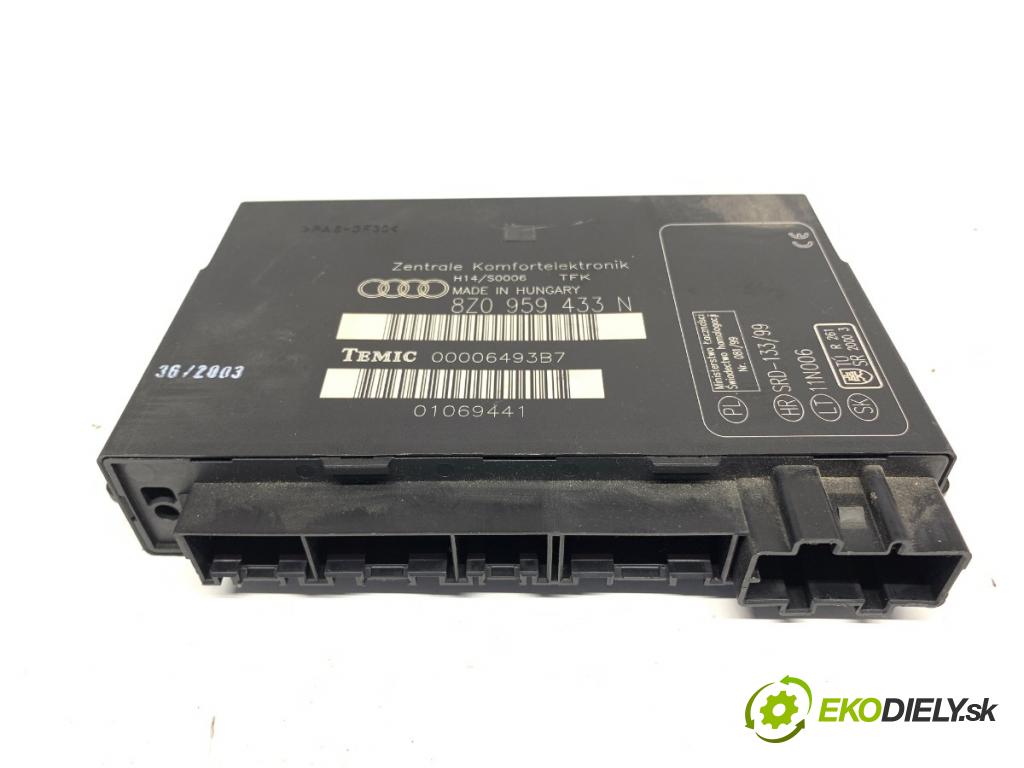 AUDI A2 liftback 2000 55 kW 1.4 1390 Modul komfortu 8Z0959433N (Modul komfortu)