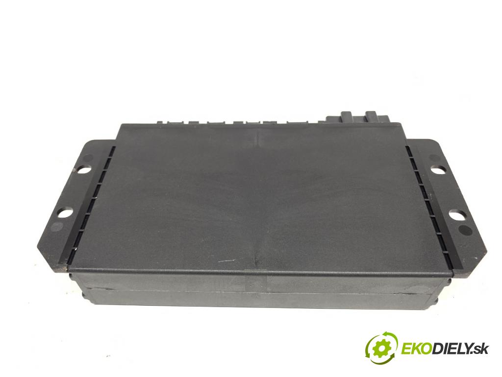 AUDI A2 liftback 2000 55 kW 1.4 1390 Modul komfortu 8Z0959433N (Modul komfortu)