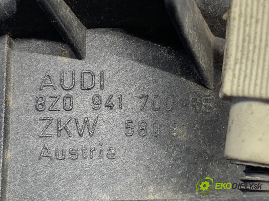 AUDI A2 liftback 2000 55 kW 1.4 1390 hmlové svetlo, hmlovka pravý přední část 8Z0941700