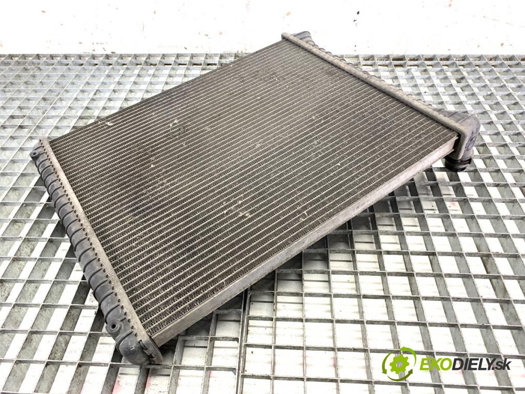 AUDI A2 liftback 2000 55 kW 1.4 1390 Chladič vody 8Z0121251 (Chladič vody)