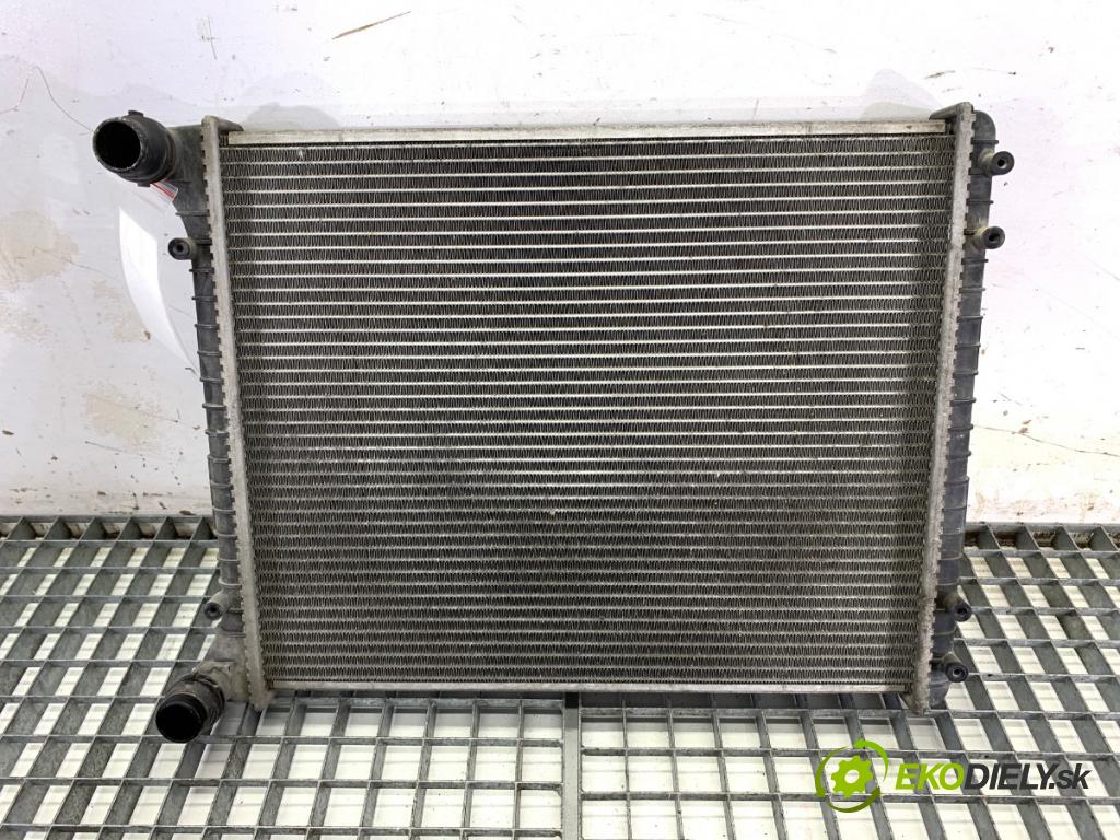 AUDI A2 liftback 2000 55 kW 1.4 1390 Chladič vody 8Z0121251 (Chladič vody)