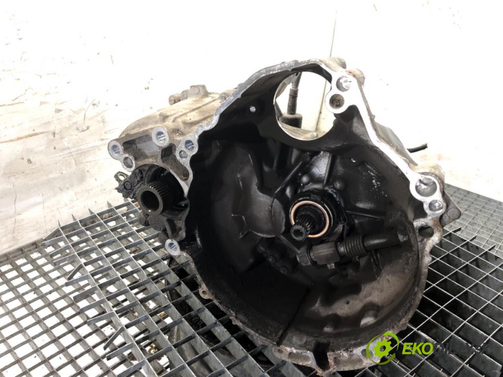 DAIHATSU SIRION liftback 2004 43 kW 1.0 i (M100) 989 Prevodovka  (Prevodovka)