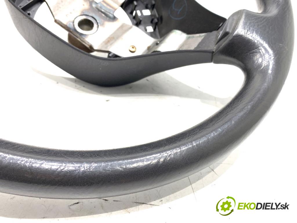 DAIHATSU SIRION liftback 2004 43 kW 1.0 i (M100) 989 Volant 63030-57010 (Volant)