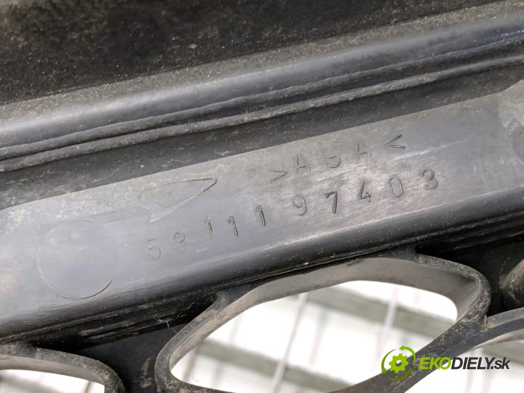 DAIHATSU SIRION liftback 2004 43 kW 1.0 i (M100) 989 Mriežka maska 5311197403 (Mriežka predná (maska chladiča))