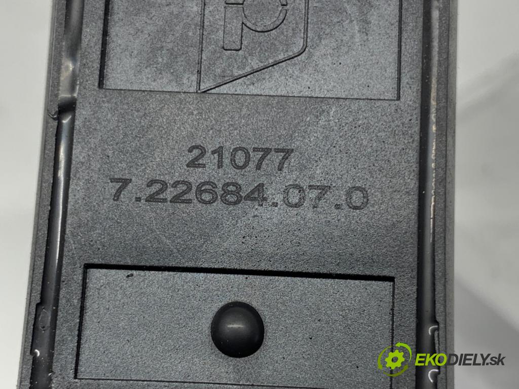 MERCEDES-BENZ W203 sedan 2002 105 kW C 220 CDI (203.006) 2148 Váha vzduchu 722684070 (Váha vzduchu)