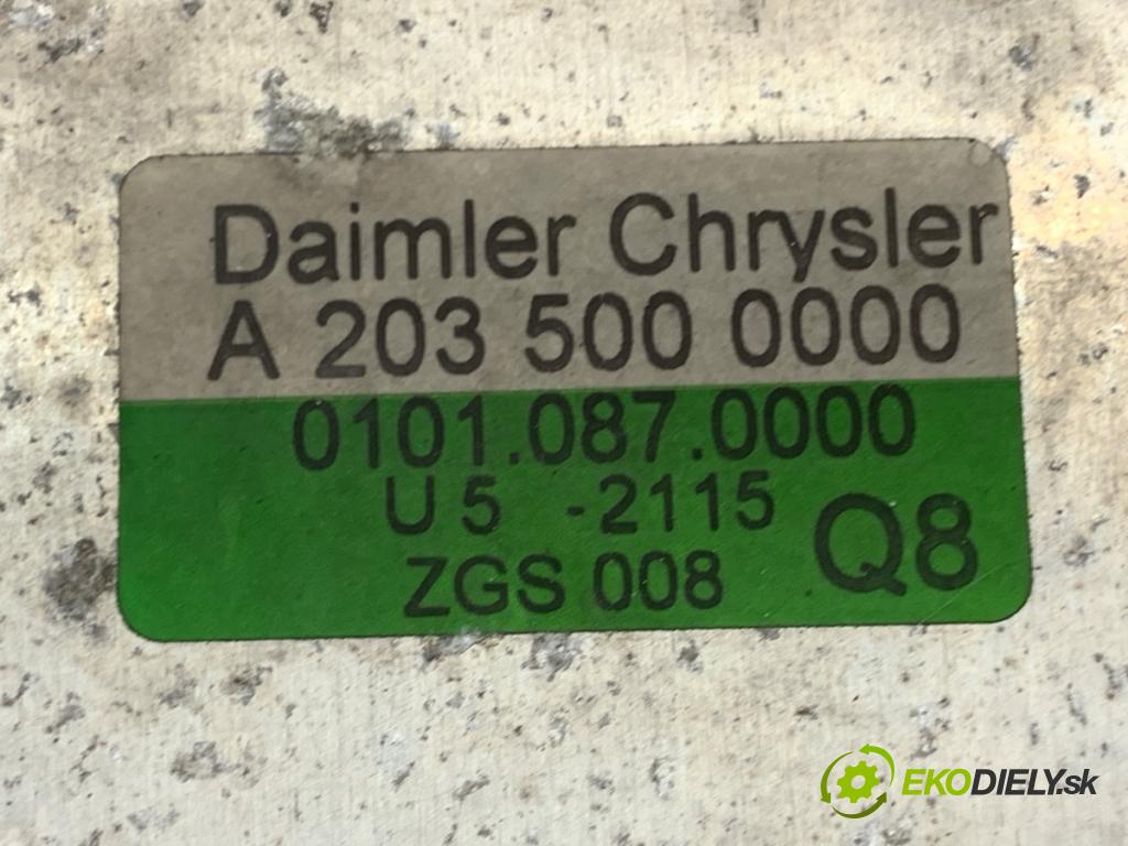 MERCEDES-BENZ W203 sedan 2002 105 kW C 220 CDI (203.006) 2148 intercooler A2035000000 (Chladiče nasávaného vzduchu (intercoolery))