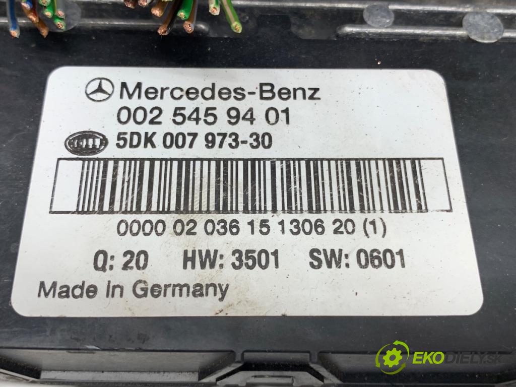 MERCEDES-BENZ W203 sedan 2002 105 kW C 220 CDI (203.006) 2148 Modul SAM 0025459401 (Elektrosúčasti ostatné)