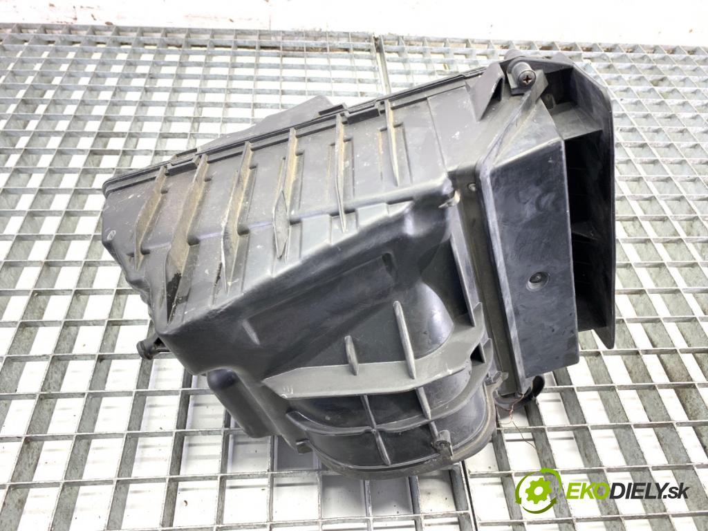 RENAULT SCENIC III nadwozie wielkoprzestrzenne (MPV) 2012 96 kW 1.6 dCi (JZ00, JZ12) 1598 Obal filtra vzduchu 8200947663 (Obal vzduchového filtra)