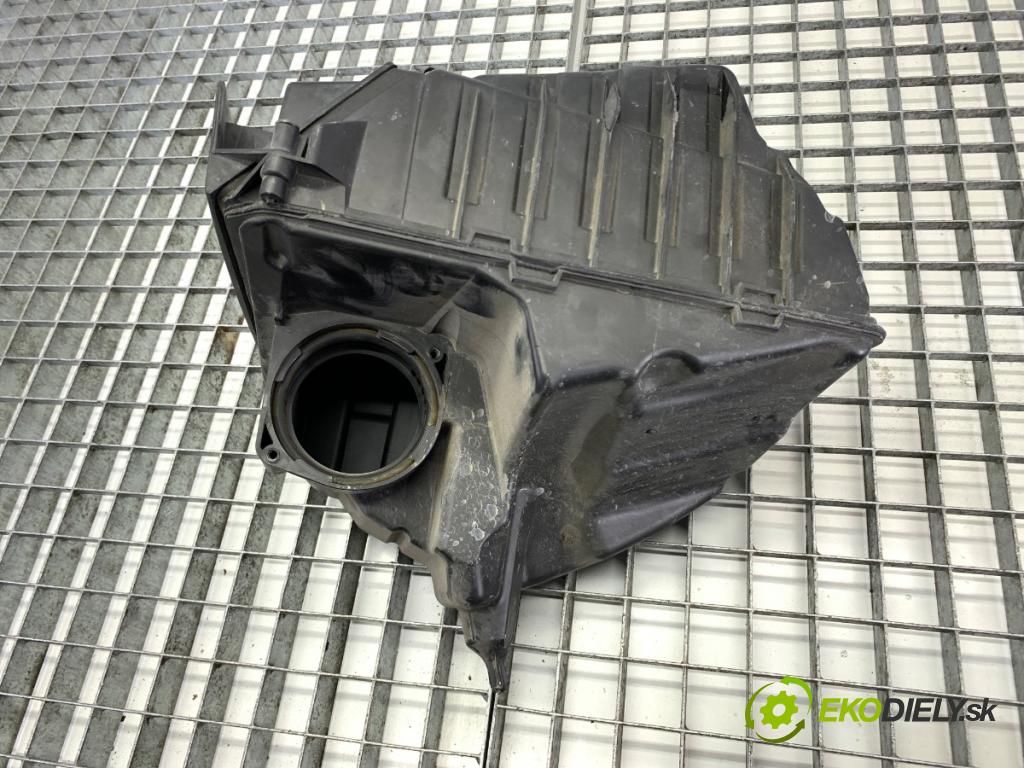 RENAULT SCENIC III nadwozie wielkoprzestrzenne (MPV) 2012 96 kW 1.6 dCi (JZ00, JZ12) 1598 Obal filtra vzduchu 8200947663 (Obal vzduchového filtra)