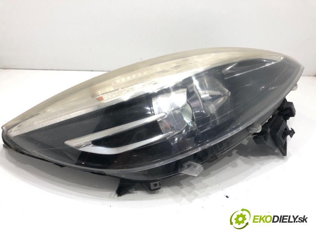 RENAULT SCENIC III nadwozie wielkoprzestrzenne (MPV) 2012 96 kW 1.6 dCi (JZ00, JZ12) 1598 světlomet pravý přední část 260106928R