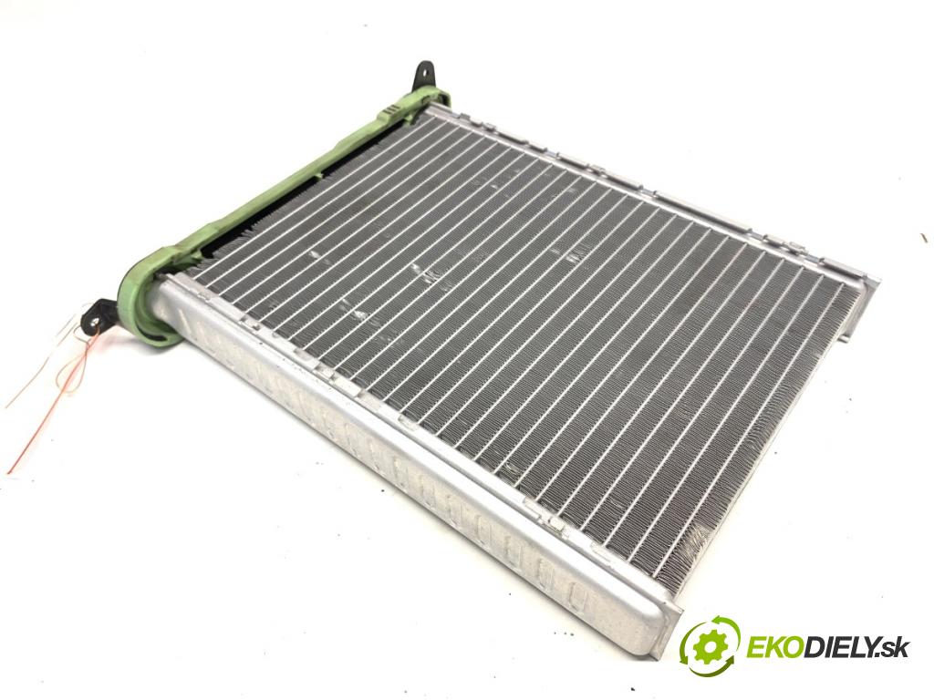 RENAULT SCENIC III nadwozie wielkoprzestrzenne (MPV) 2012 96 kW 1.6 dCi (JZ00, JZ12) 1598 topné těleso radiátor topení 670899U (Radiátory topení)