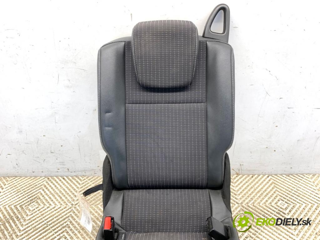RENAULT SCENIC III nadwozie wielkoprzestrzenne (MPV) 2012 96 kW 1.6 dCi (JZ00, JZ12) 1598 Sedadlo zad