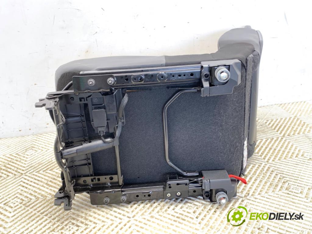 RENAULT SCENIC III nadwozie wielkoprzestrzenne (MPV) 2012 96 kW 1.6 dCi (JZ00, JZ12) 1598 Sedadlo zad