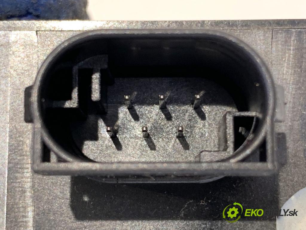 RENAULT SCENIC III nadwozie wielkoprzestrzenne (MPV) 2012 96 kW 1.6 dCi (JZ00, JZ12) 1598 blokáda volantu 8200604932 (Riadenie ostatné)