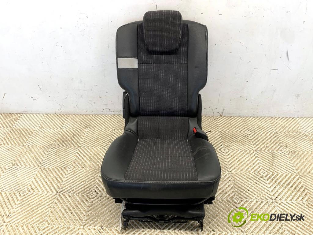RENAULT SCENIC III nadwozie wielkoprzestrzenne (MPV) 2012 96 kW 1.6 dCi (JZ00, JZ12) 1598 Sedadlo zad 