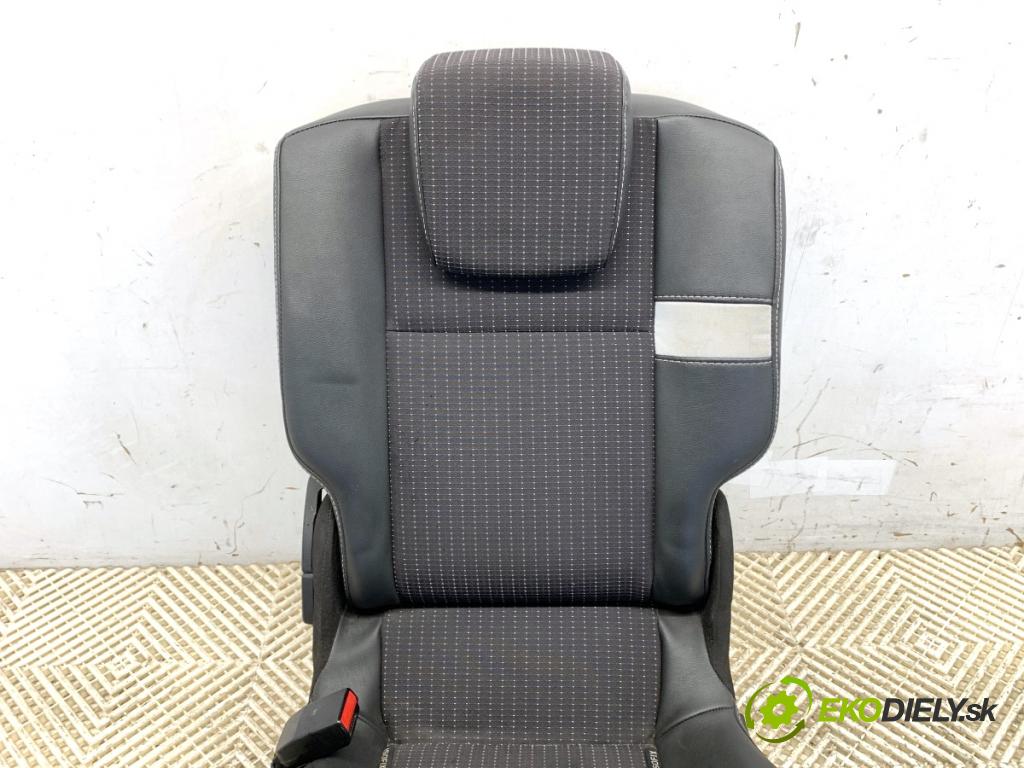 RENAULT SCENIC III nadwozie wielkoprzestrzenne (MPV) 2012 96 kW 1.6 dCi (JZ00, JZ12) 1598 Sedadlo zad
