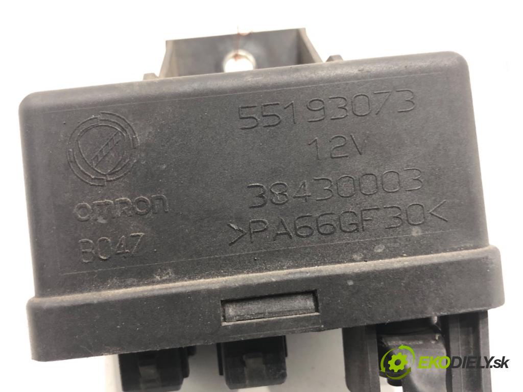 ALFA ROMEO 159 Kombi 2007 110 kW 1.9 JTDM 16V (939BXC1B, 939BXC12) 1910 relé sviečok žhavenia 55193073 (Relé)