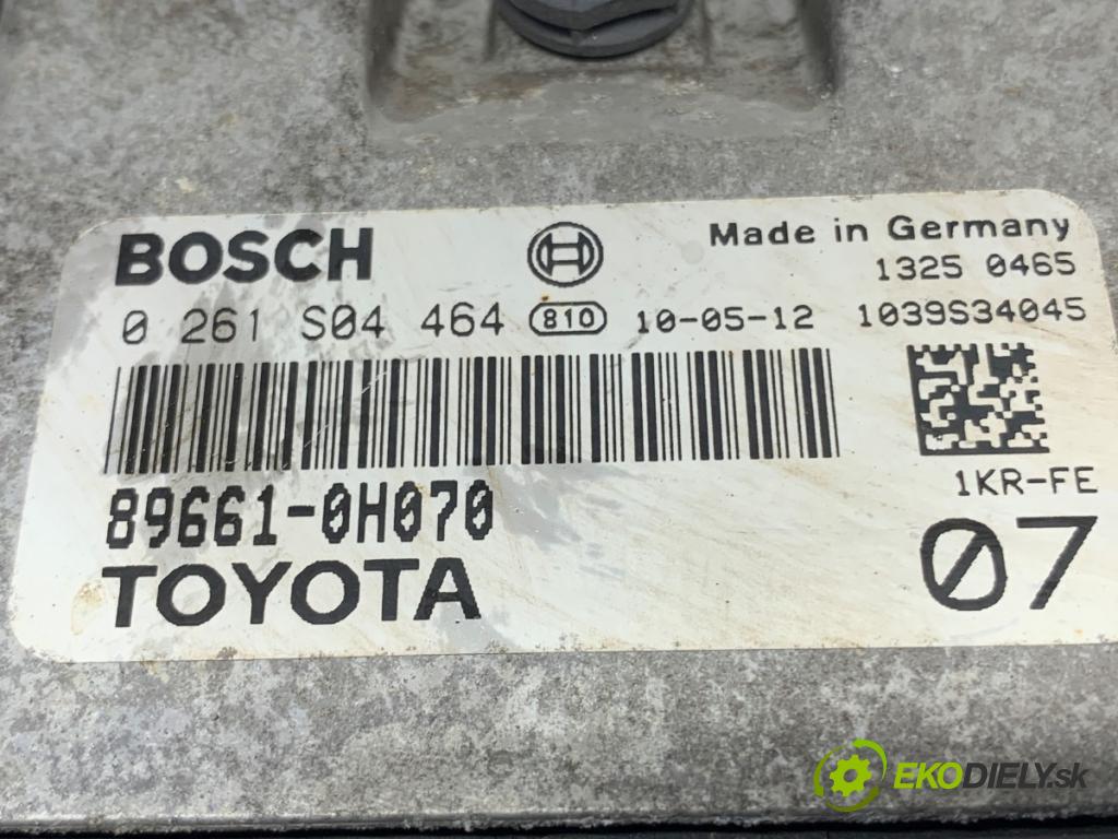 CITROEN C1 liftback 2010 50 kW 1.0 998 riadiaca jednotka Motor 89661-0H070 0261S04464 (Riadiaca jednotka)